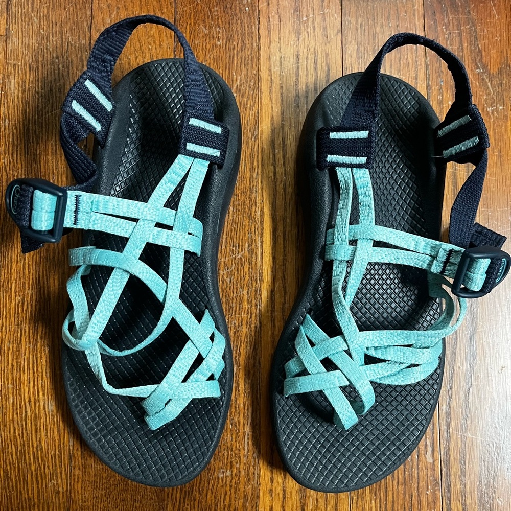 Chaco Women's Aqua and Black Strappy Sandals